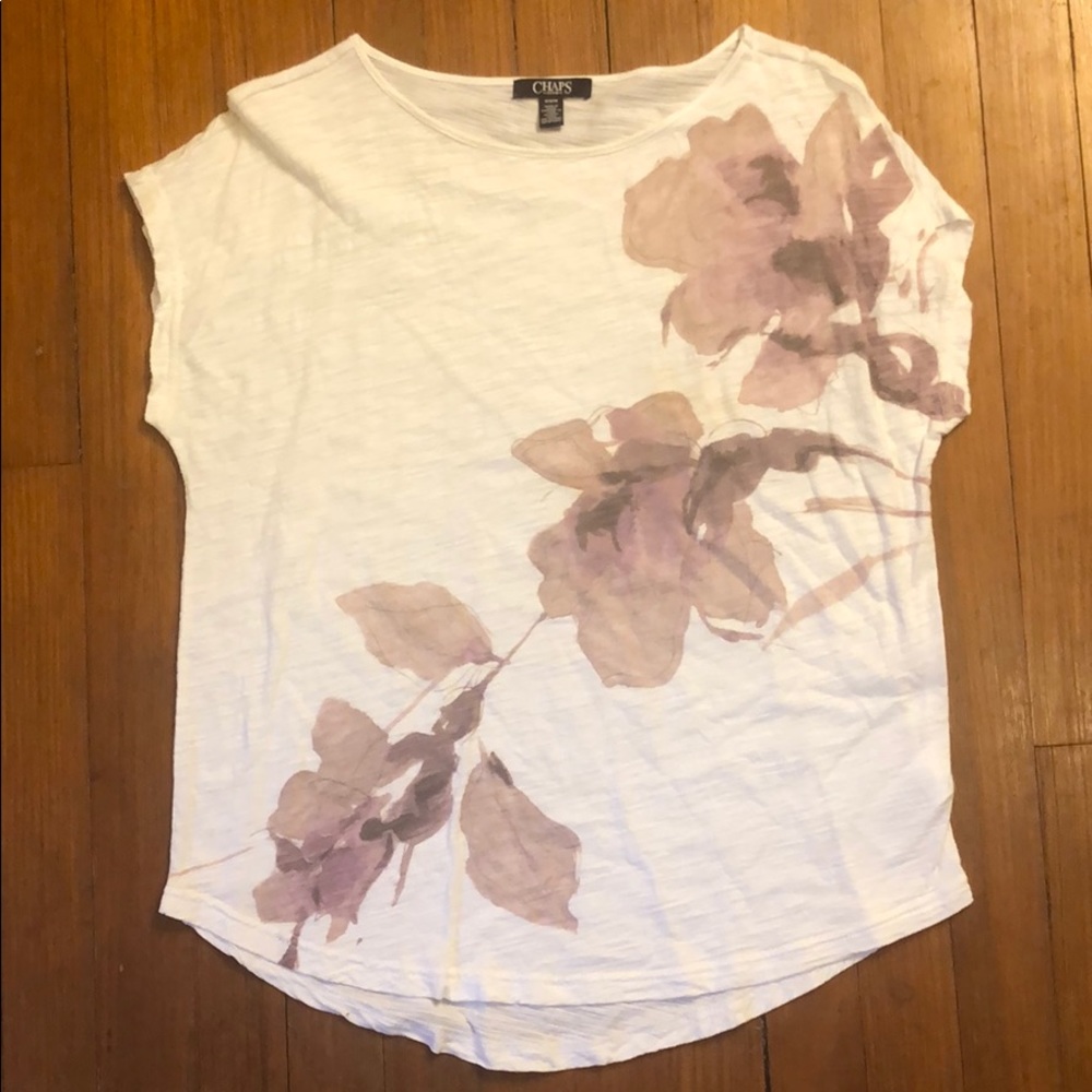 White floral pattern T-shirt